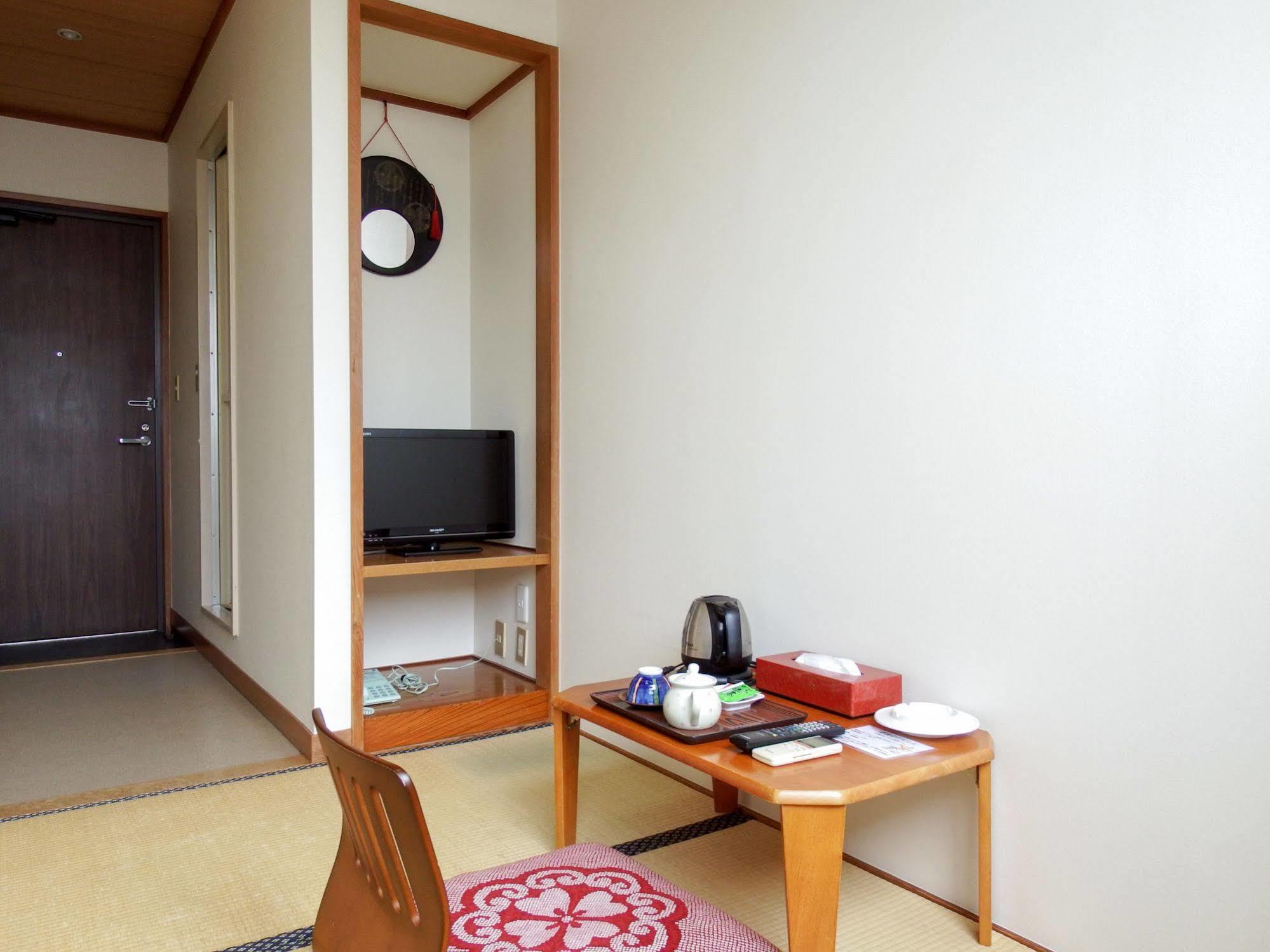 Wakatake Ryokan Kawagoe  Exterior foto