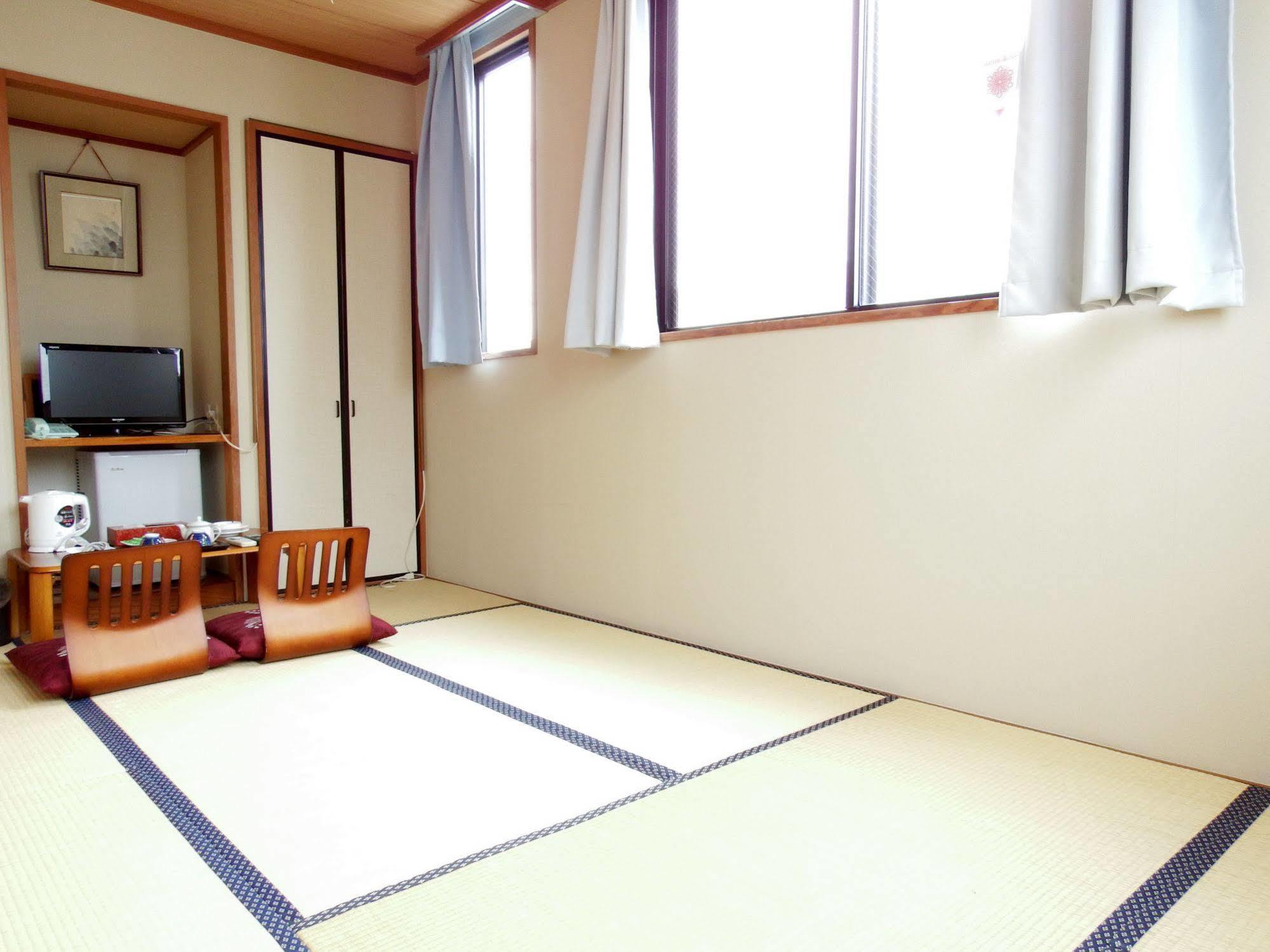 Wakatake Ryokan Kawagoe  Exterior foto